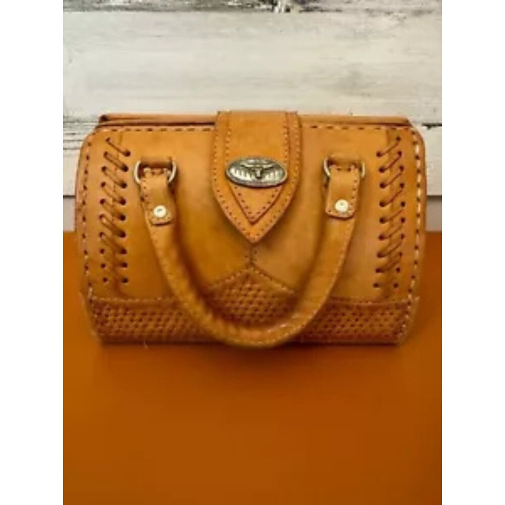 Elegant Tan Satchel Bag